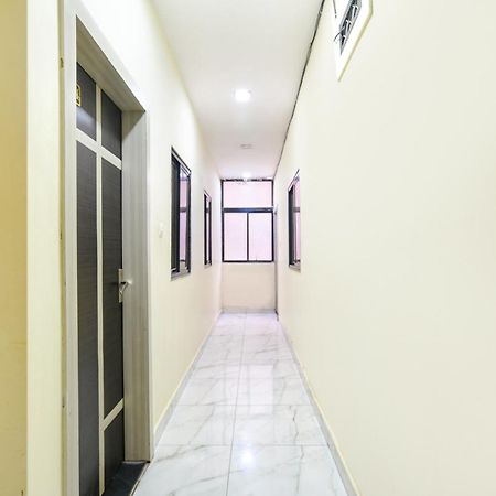 Fabexpress Blue Star Ujjain Exterior photo